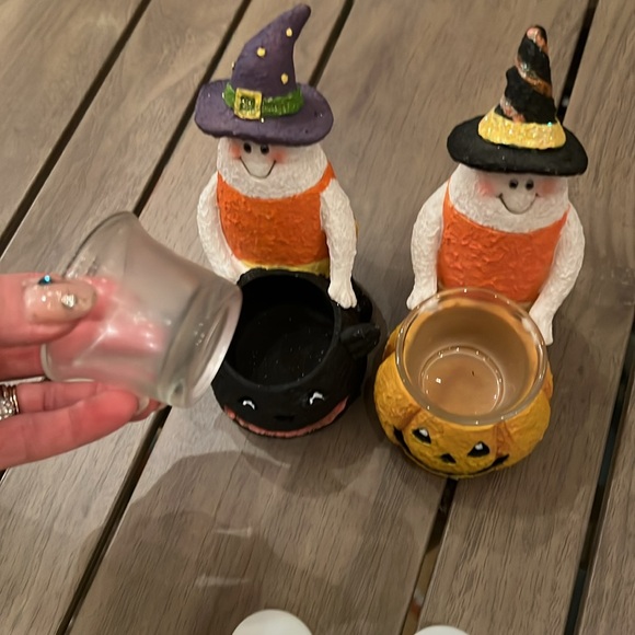 Two Halloween candle holders ~ candy corn little characters with hats! - Picture 8 of 12